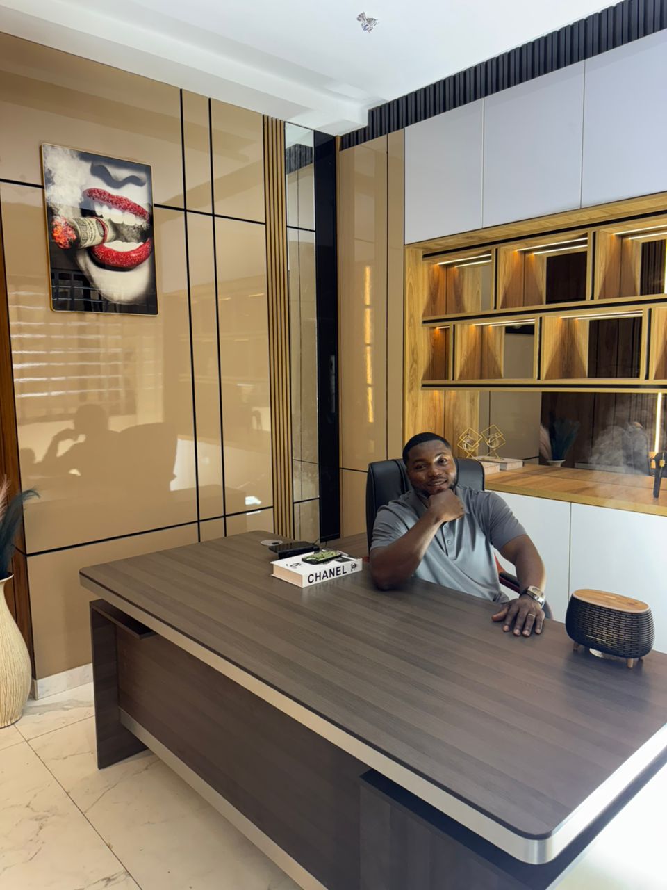 Office Decoration
